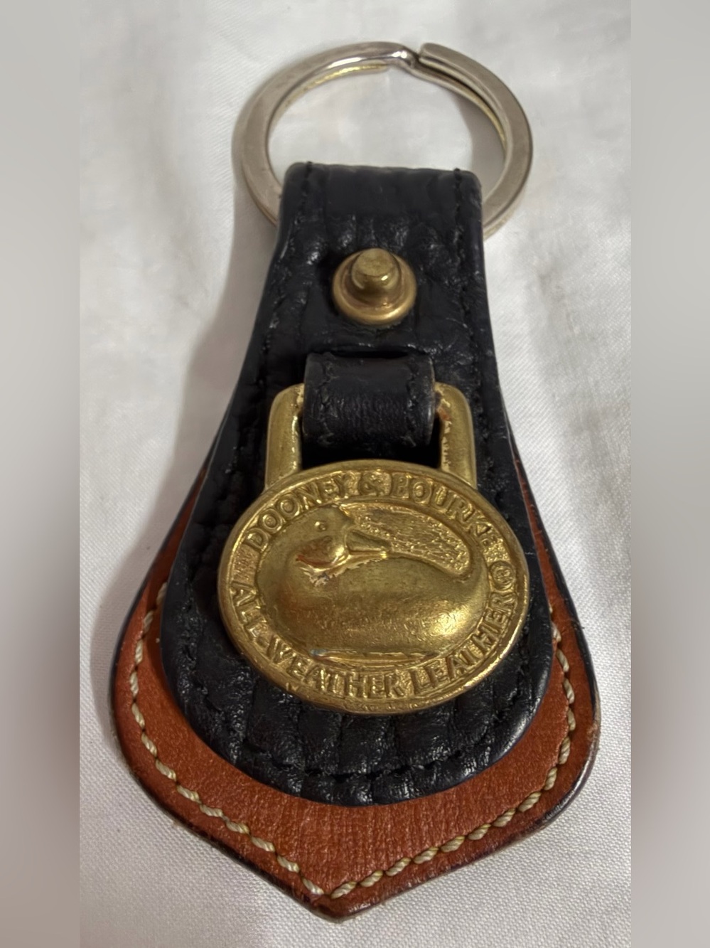 Vintage Dooney & Bourke Black Brown Leather Key Fob with Brass Duck Medallion - Picture 4 of 4